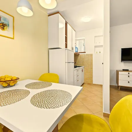 Vizula By Interhome
