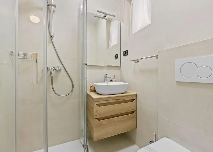 Vizula By Interhome * メドゥリン